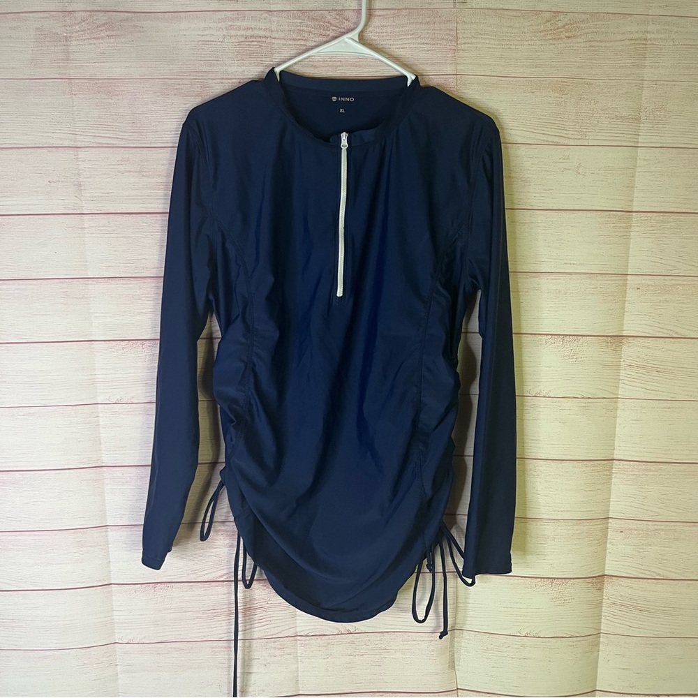 INNO Blue Ruched Side Pullover‎ Long Sleeve 
1/4” Zipper  Shirt Size XL